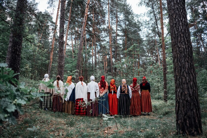 Saucējas: natural and strong female singing from Latvia