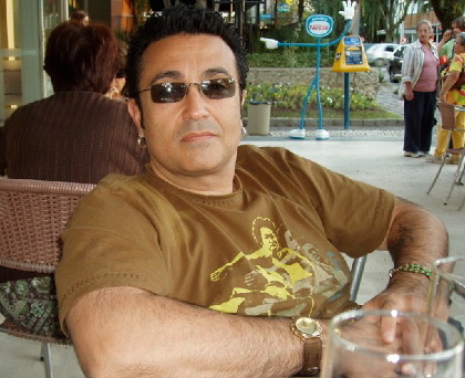 Carlos GoGo Gomez