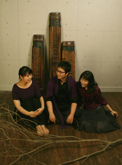 Asian[Korean] Music Ensemble 'Geomungo-Factory'