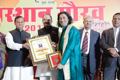 #Rahis #Bharti got Prestigious Award #Pride of #Rajasthan #राजस्थान#गौरव