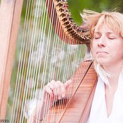 Sophie Leleu harpist
