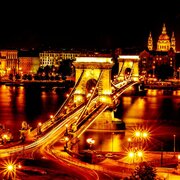 Budapest Chain Bridge by Federico Chiesa