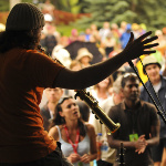 Jaune Toujours live ©2008 Sebastian Hanlon/Calgary Folk Music Festival