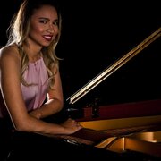 Nathaly Barreiro - Pianist