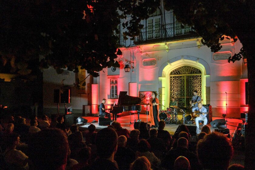 TRANSIBERIA MUNDI - Music Cycle as part of Artes à Rua Festival 