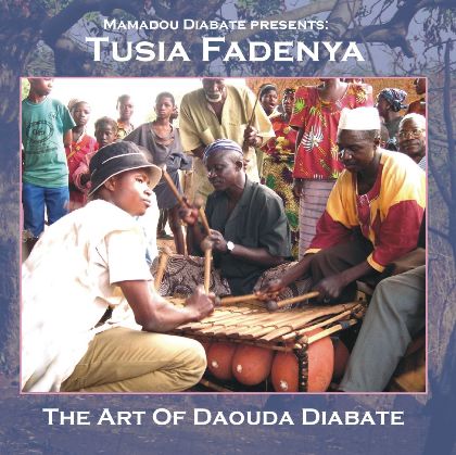 Tusia Fadenya - Lege-Lege Foli