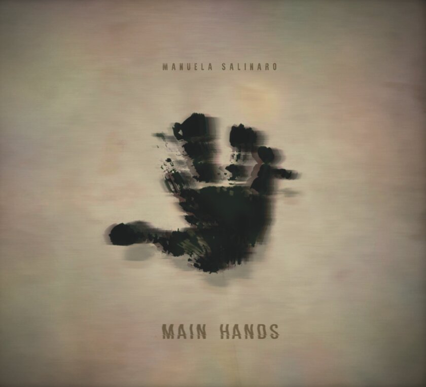 Main Hands - Manuela Salinaro